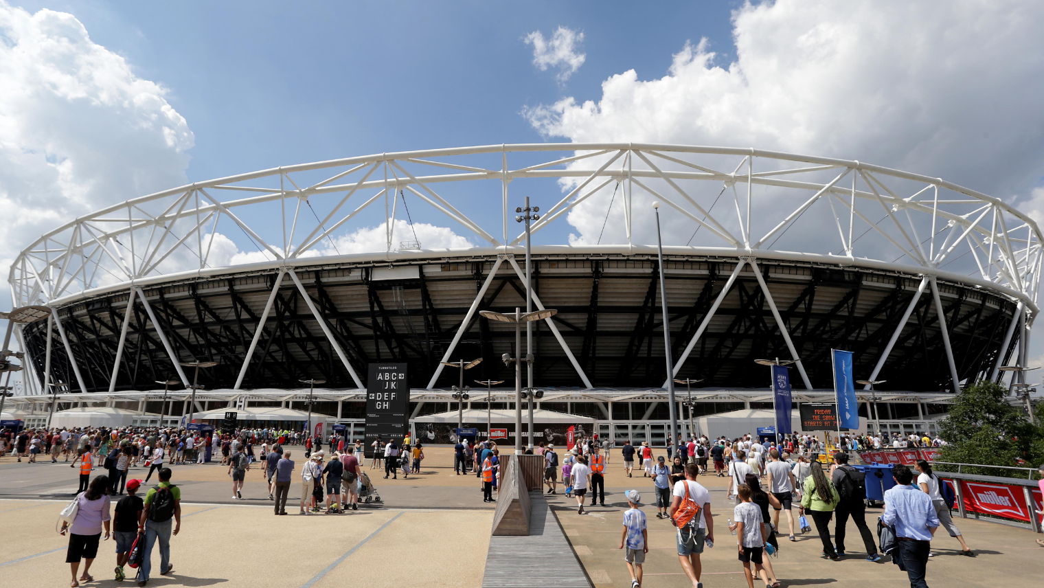 London stadium from the outside