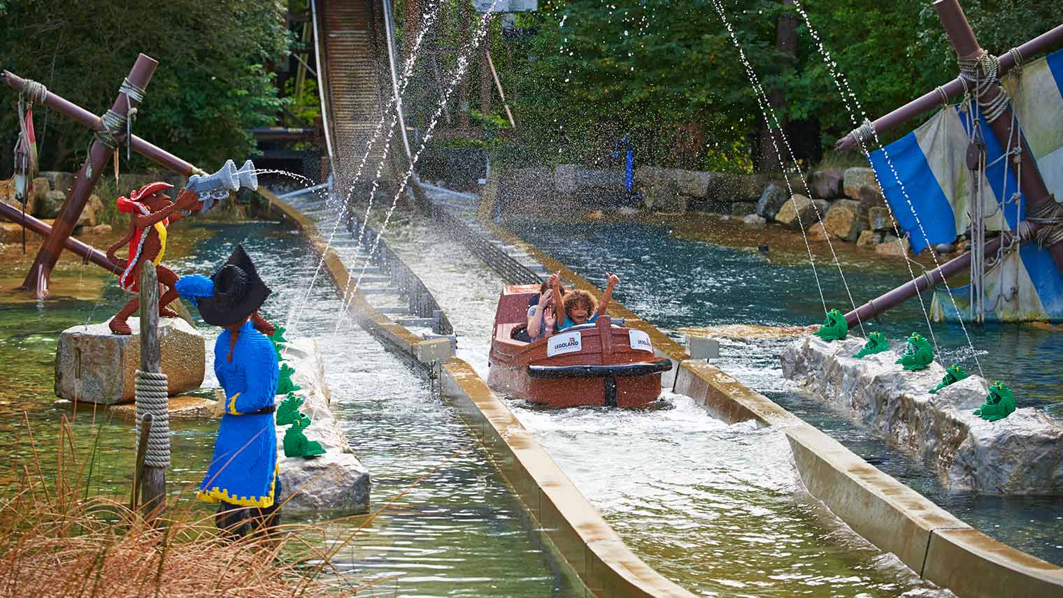 Pirate Falls Treasure Quest at LEGOLAND Windsor Resort